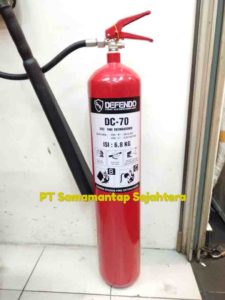 Jual APAR Tabung Pemadam DEFENDO 6,8 Kg CO2 DC70 di Lindeteves Trade Center Glodok Jakarta Barat Call Wa 081310626689